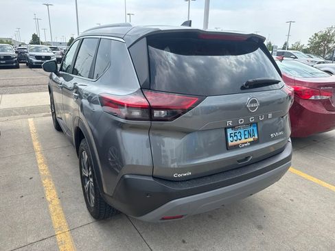 Used 2023 Nissan Rogue SV w/ SV Premium B Package AWD/4WD image 3