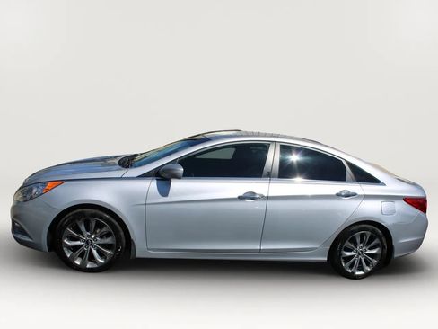 Used 2012 Hyundai Sonata SE FWD image 5