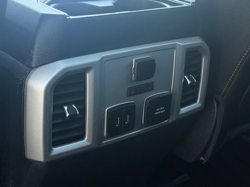 Used 2020 Ford F150 Lariat w/ Equipment Group 502A Luxury AWD/4WD image 34