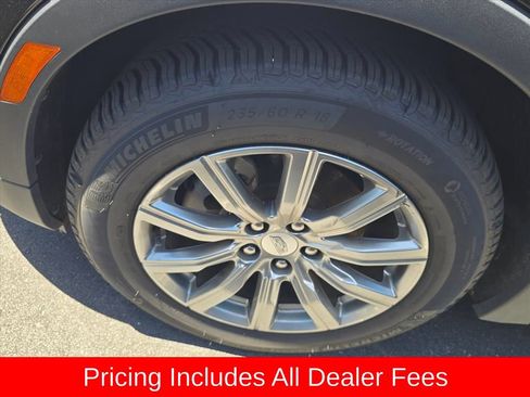 Used 2019 Cadillac XT4 Premium Luxury w/ Cold Weather Package FWD image 4