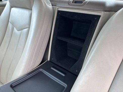 Used 2004 Cadillac XLR Base image 18