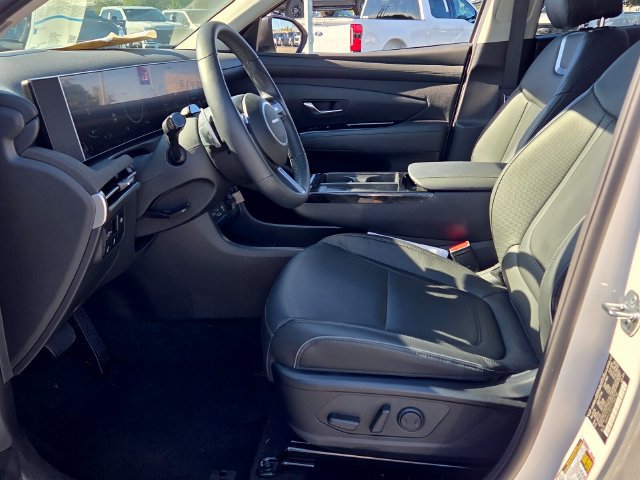 Used 2026 Hyundai Tucson Limited FWD image 11