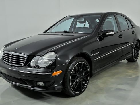 Used 2003 Mercedes-Benz C 32 AMG image 6