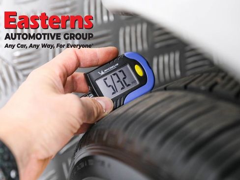 Used 2023 Tesla Model 3 Standard Range image 26