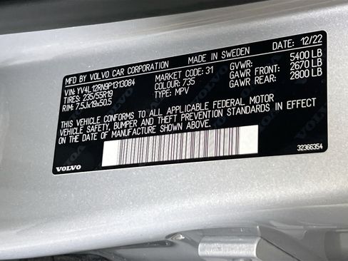 Used 2023 Volvo XC60 B5 Plus w/ Climate Package AWD/4WD image 32