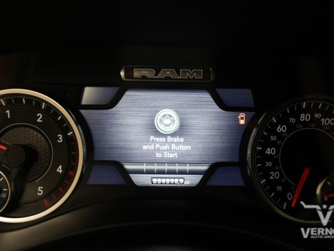 Used 2024 RAM 3500 Laramie AWD/4WD image 20