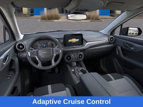 New 2025 Chevrolet Blazer LT w/ Convenience Package image 16