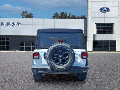 Used 2020 Jeep Wrangler Sport AWD/4WD image 5