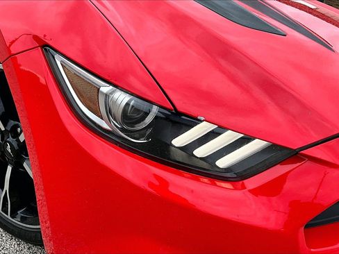 Used 2016 Ford Mustang GT Premium RWD image 27