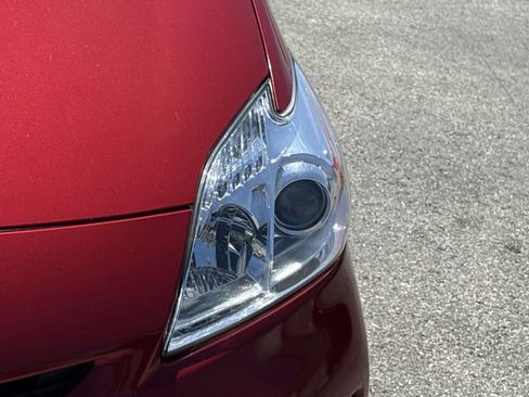Used 2014 Toyota Prius Three FWD image 40