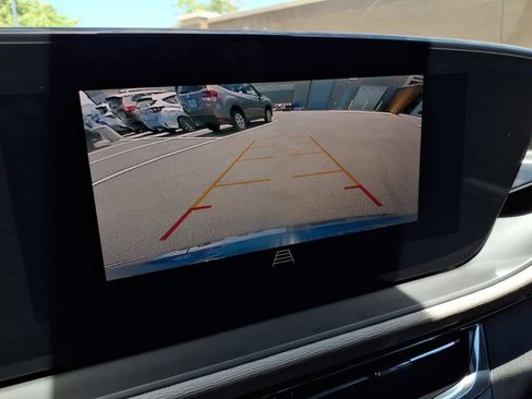 Used 2024 Buick Envista Avenir FWD image 38