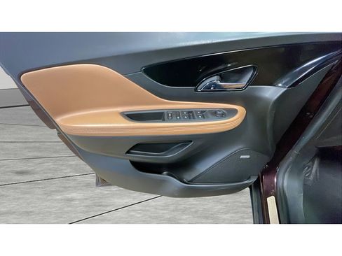 Used 2017 Buick Encore Premium w/ Experience Buick Package image 10