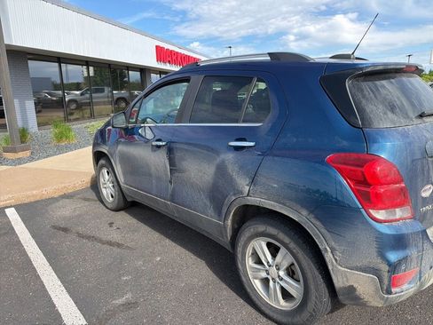 Certified 2020 Chevrolet Trax LT w/ Driver Confidence Package AWD/4WD image 4