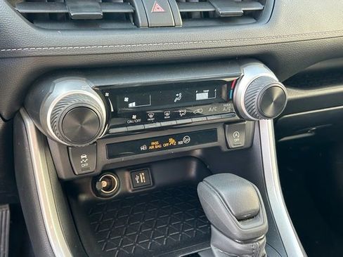 Used 2025 Toyota RAV4 LE image 21