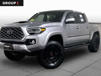 Used 2021 Toyota Tacoma TRD Sport w/ TRD Premium Sport Package AWD/4WD video 1