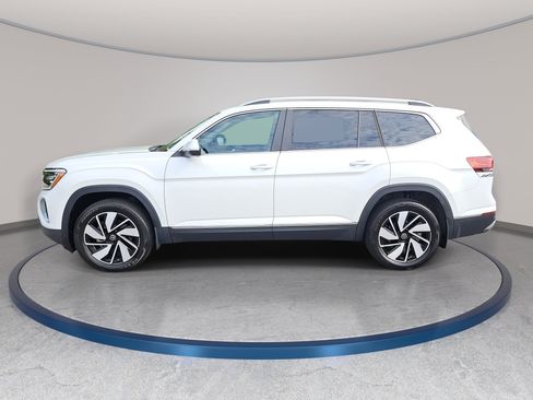 Certified 2024 Volkswagen Atlas SEL AWD/4WD image 8