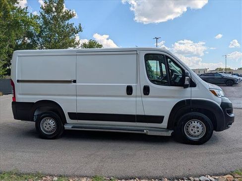 Used 2025 RAM ProMaster 2500 w/ U-Haul Equipment Group FWD image 6