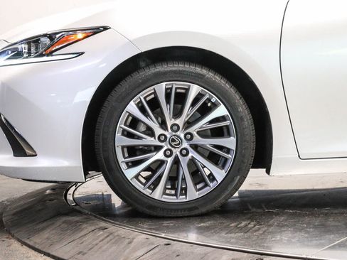 Used 2021 Lexus ES 350 w/ Premium Package FWD image 9