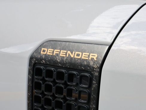 New 2026 Land Rover Defender 110 OCTA AWD/4WD image 6