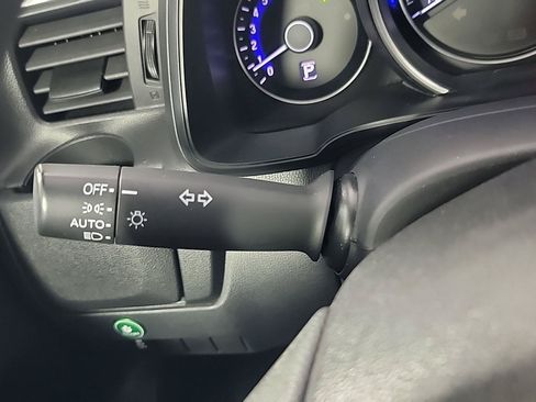 Used 2020 Honda Fit LX image 26