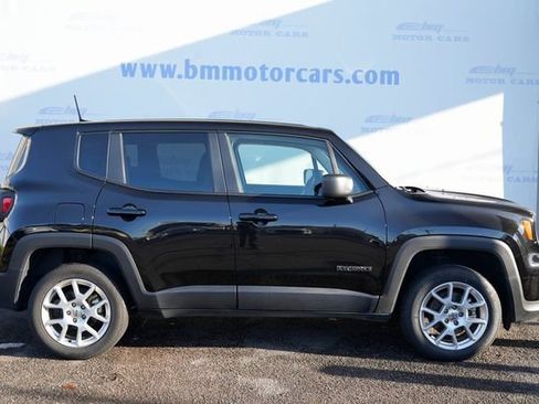 Used 2023 Jeep Renegade Latitude image 7