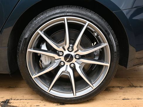 Used 2024 Genesis G70 2.5T AWD/4WD image 11