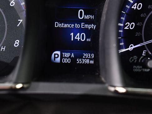 Used 2016 Toyota Avalon XLE FWD image 26