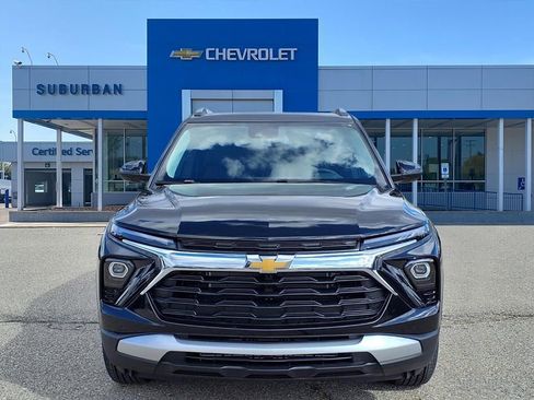 New 2026 Chevrolet TrailBlazer LT w/ Convenience Package image 2