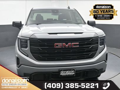 Used 2024 GMC Sierra 1500 Pro w/ Graphite Edition