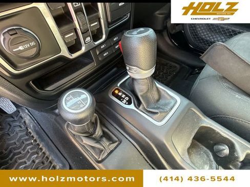 Used 2020 Jeep Wrangler Unlimited Sport image 16