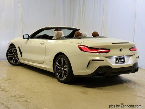 New 2026 BMW 840i xDrive Convertible w/ Comfort Seating Package image 9