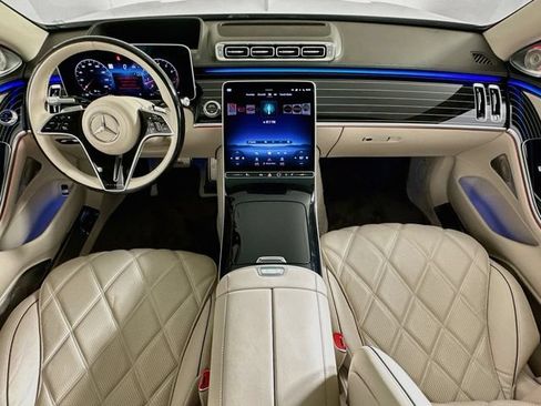 Used 2024 Mercedes-Benz Maybach S 580 4MATIC image 17