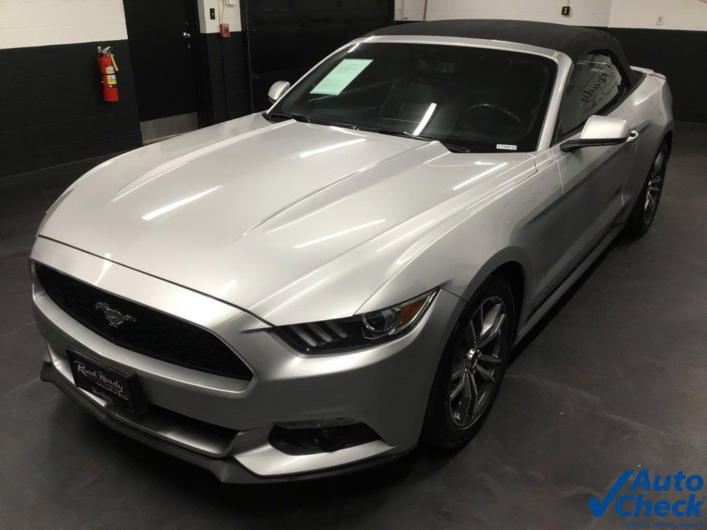Used 2016 Ford Mustang Premium RWD image 17