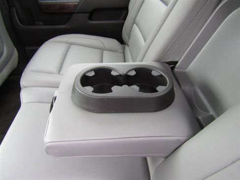 Used 2014 GMC Sierra 1500 SLT w/ SLT Crew Cab Value Package image 34