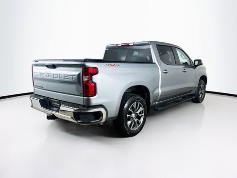 Used 2023 Chevrolet Silverado 1500 LT AWD/4WD image 9