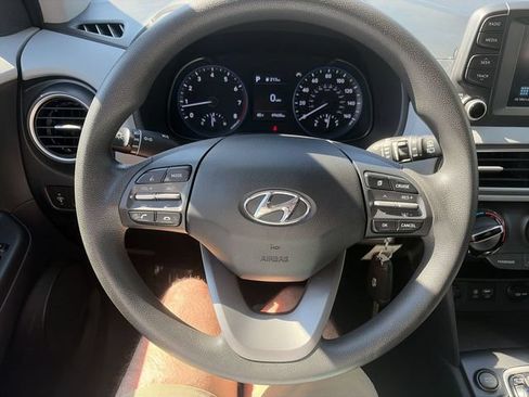 Used 2019 Hyundai Kona SE AWD/4WD image 14