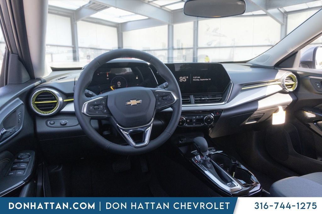New 2026 Chevrolet Trax LT w/ Driver Confidence Package FWD image 16