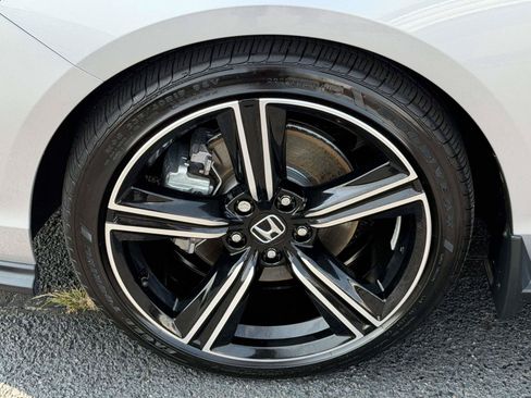 Certified 2025 Honda Accord Sport image 5