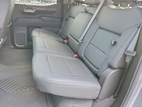 Used 2024 Chevrolet Silverado 1500 LTZ image 15