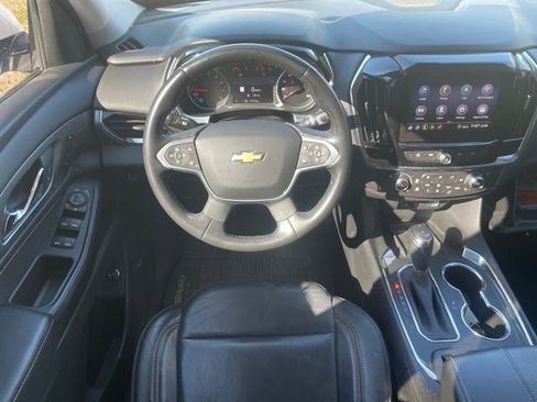 Used 2020 Chevrolet Traverse Premier image 13