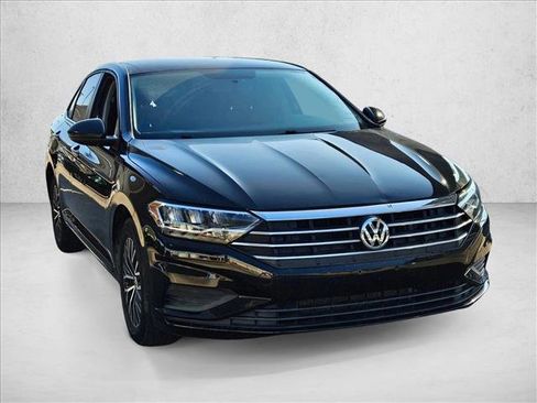Used 2021 Volkswagen Jetta S w/ Driver Assistance Package image 3