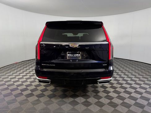 Used 2023 Cadillac Escalade Premium Luxury w/ Performance Package AWD/4WD image 9