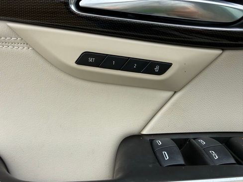 Used 2022 Buick Envision Essence w/ Technology Package I image 27