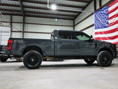 Used 2021 Ford F250 Lariat AWD/4WD image 13