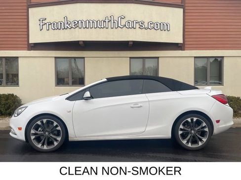 Used 2017 Buick Cascada Premium image 7