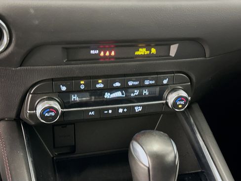 Used 2024 MAZDA CX-5 Carbon Edition image 24