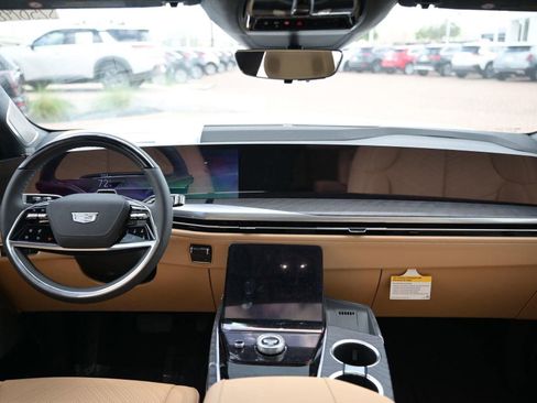 New 2025 Cadillac Escalade IQ Luxury 2 image 41
