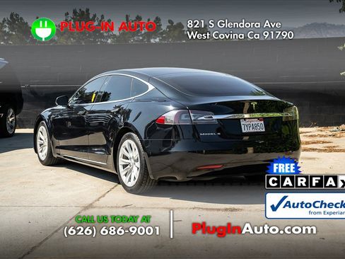 Used 2017 Tesla Model S 75 RWD image 2