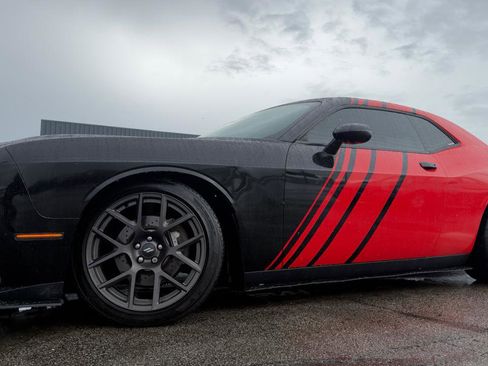 Used 2018 Dodge Challenger T/A RWD image 4