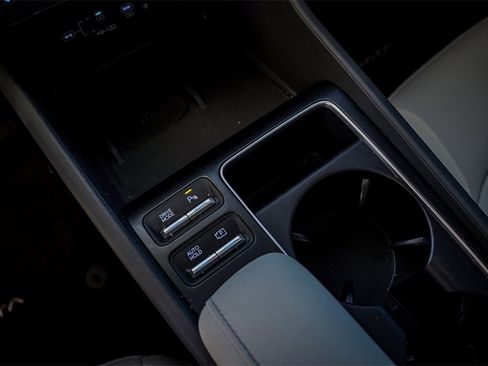 Used 2024 Hyundai Sonata Limited image 19